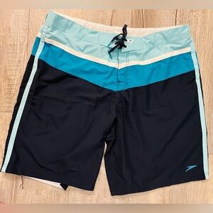 Speedos Men’s Swim Trunks Sea Colors Navy Blue Expandable Waist, Men’s Sz XXL